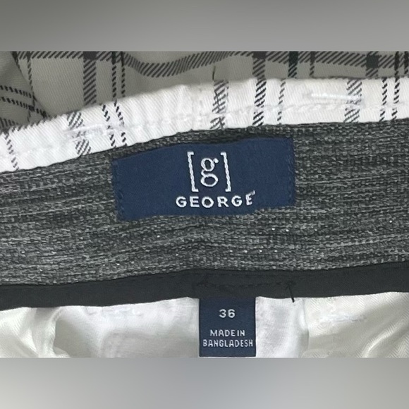 George Men's Black and White Plaid Cargo Shorts - Picture 4 of 7